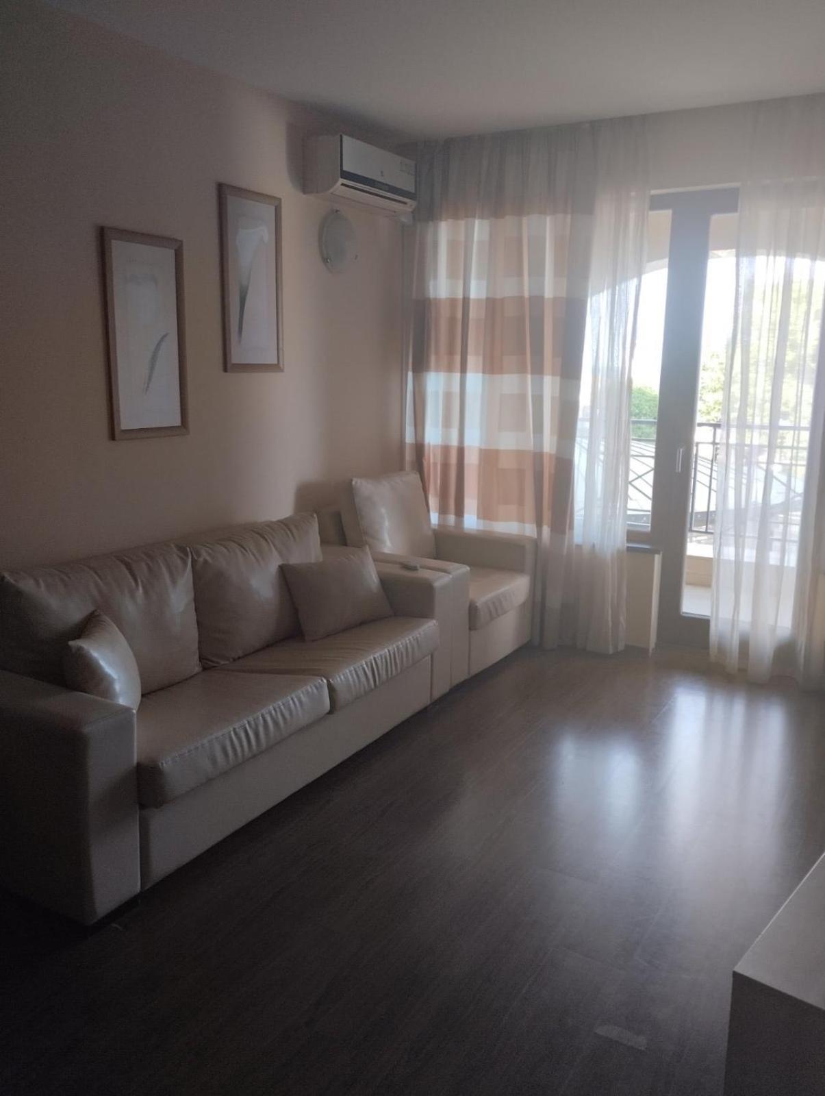 Golden Sands Rentals Apartments 外观 照片