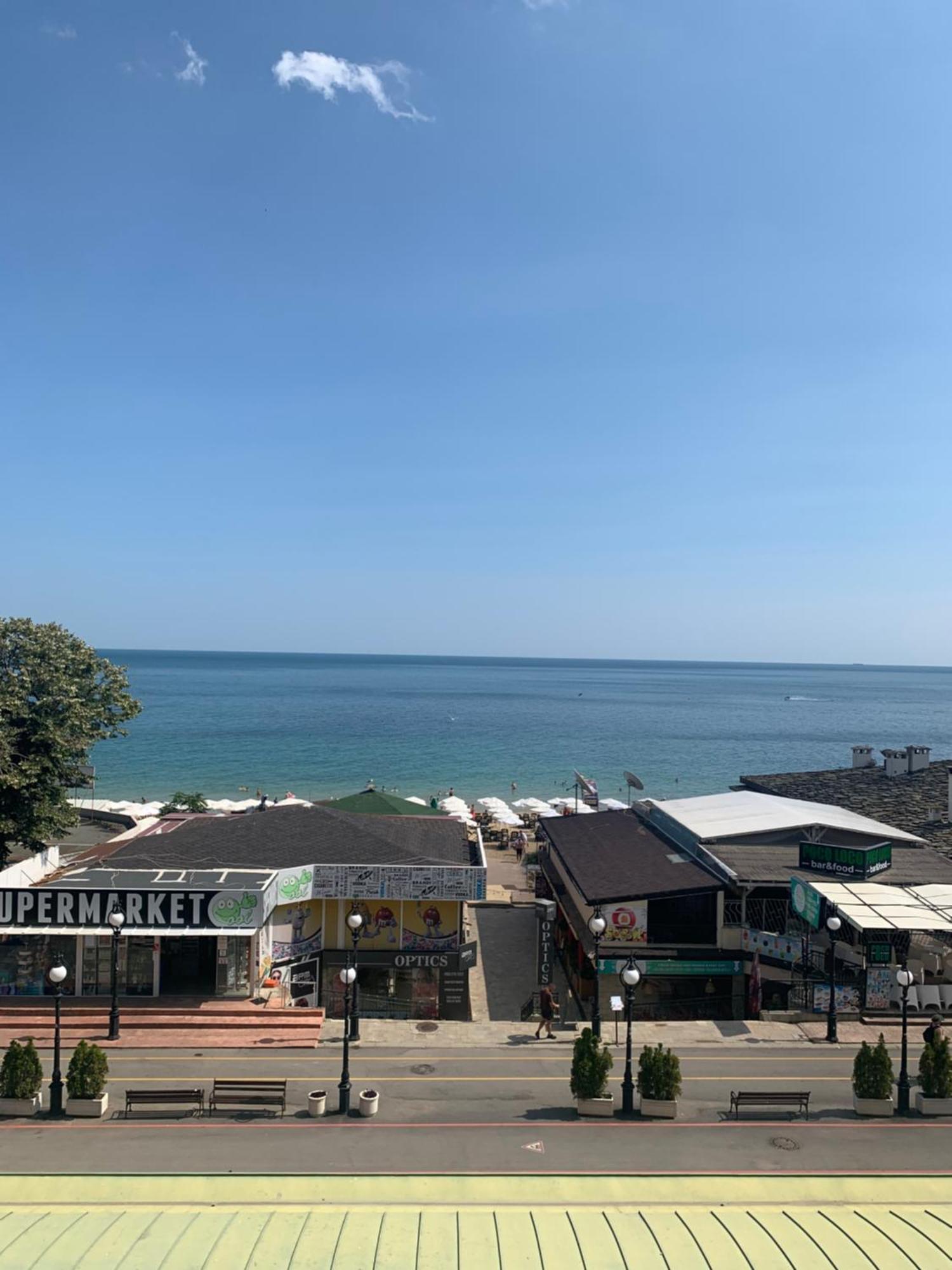 Golden Sands Rentals Apartments 外观 照片