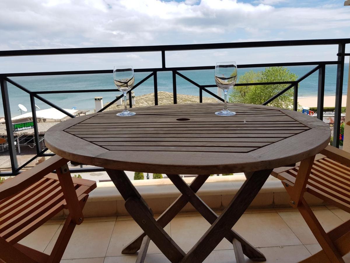 Golden Sands Rentals Apartments 外观 照片