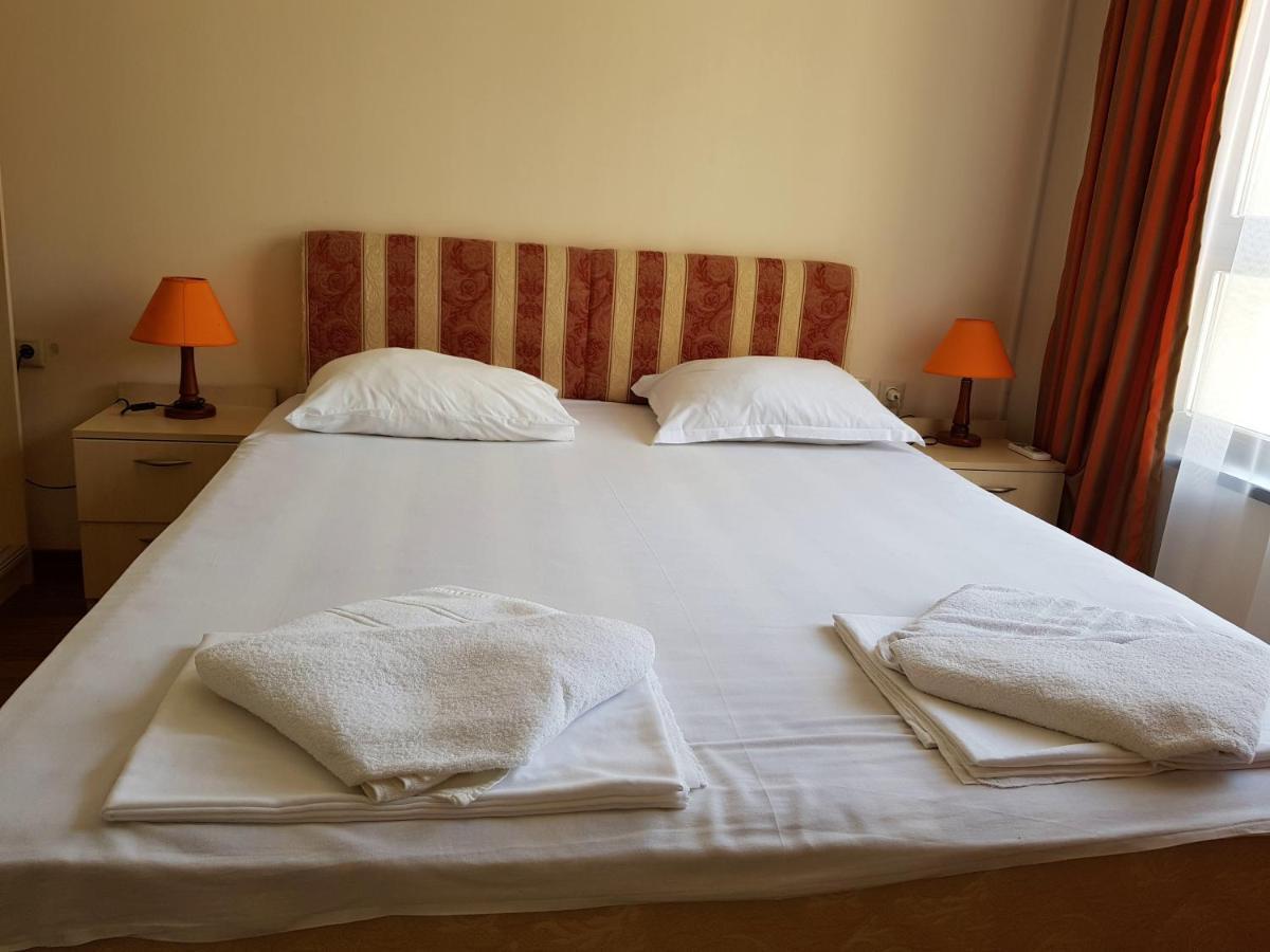 Golden Sands Rentals Apartments 外观 照片