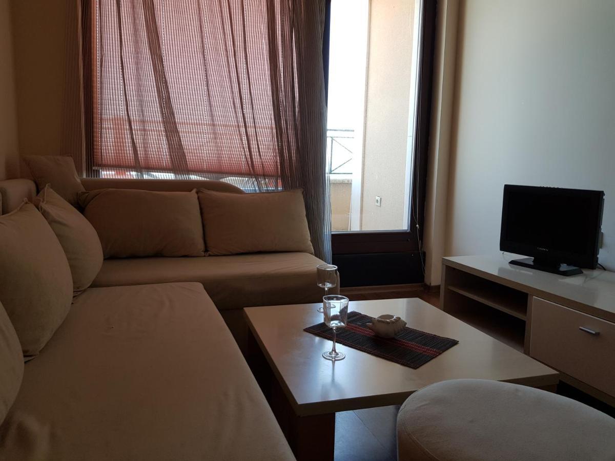 Golden Sands Rentals Apartments 外观 照片